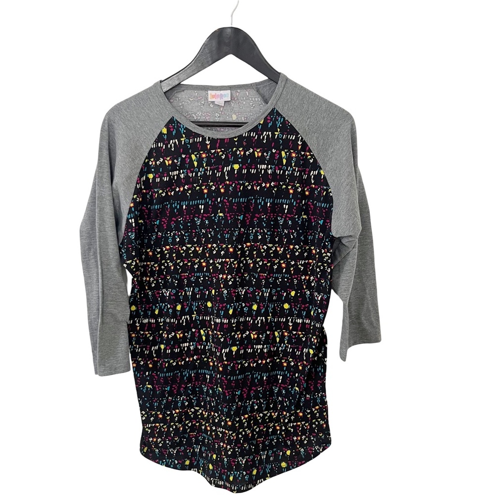 NWOT Lularoe Grey Pattern Raglan 3/4 Sleeve T-shirt